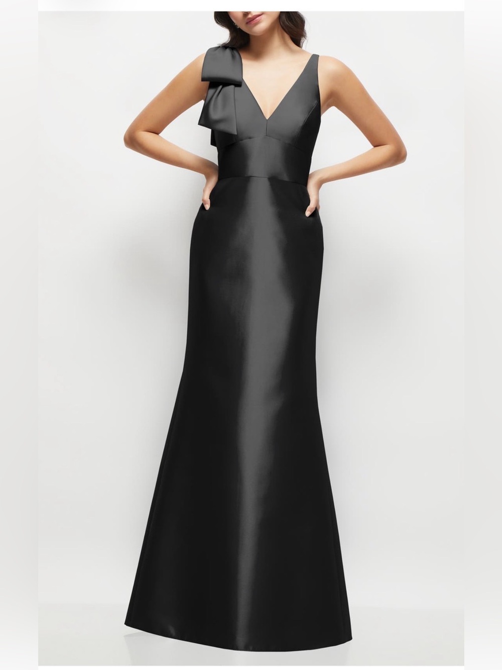 ALFRED SUNG Black Satin Evening Gown with Shoulder Bow